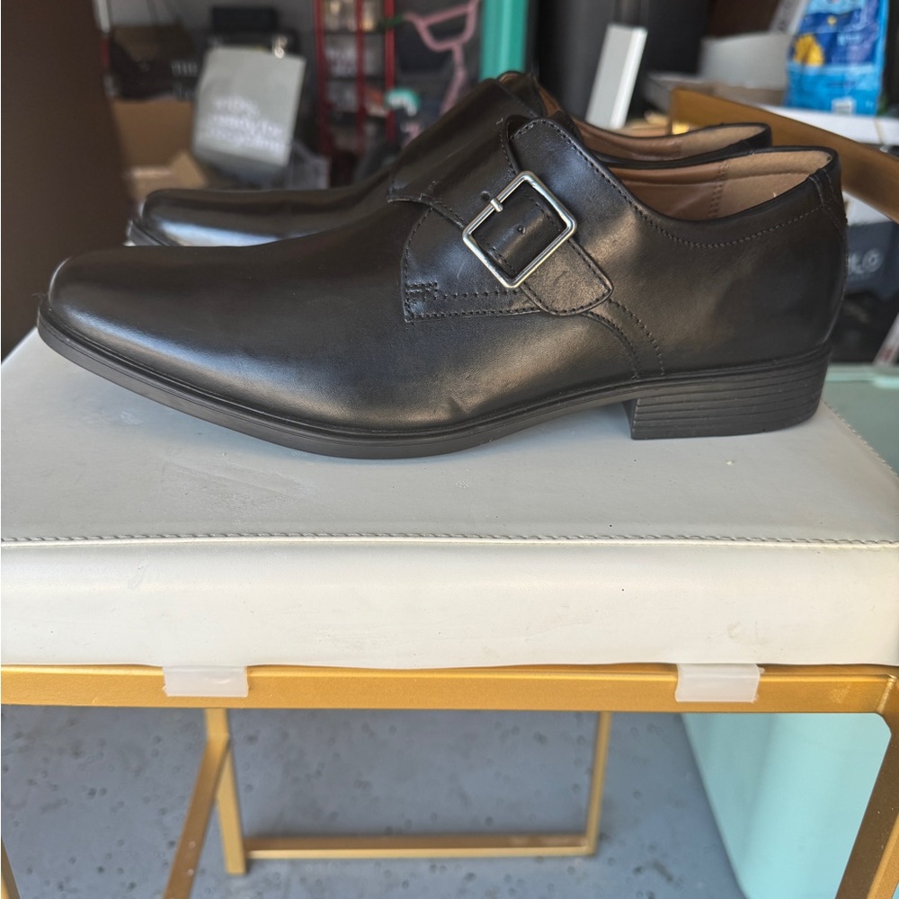 Clarks Black Leather Tilden Style  Shoes
